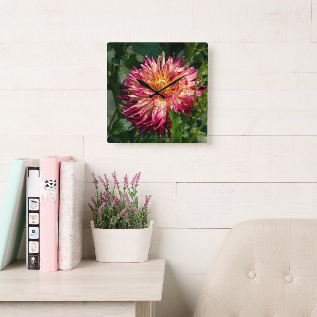 Orangefarbene Fotografie, kanadisches Chrysanthemu Quadratische Wanduhr (Lesesaal)