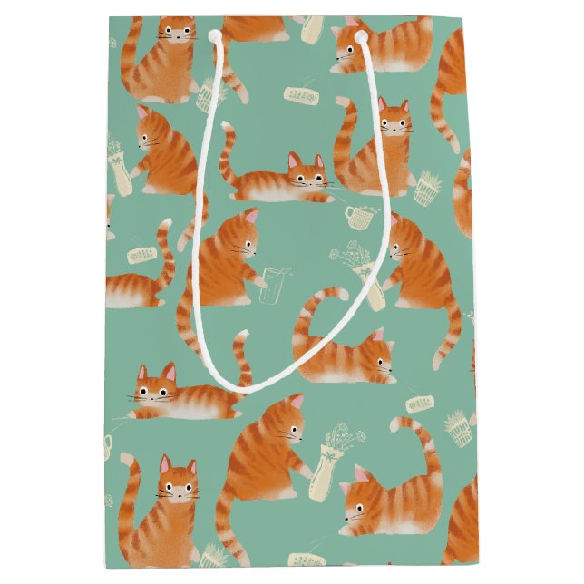 Orangefarbene Katzen, die sich über die Orange Tab Mittlere Geschenktüte (Vorderseite)
