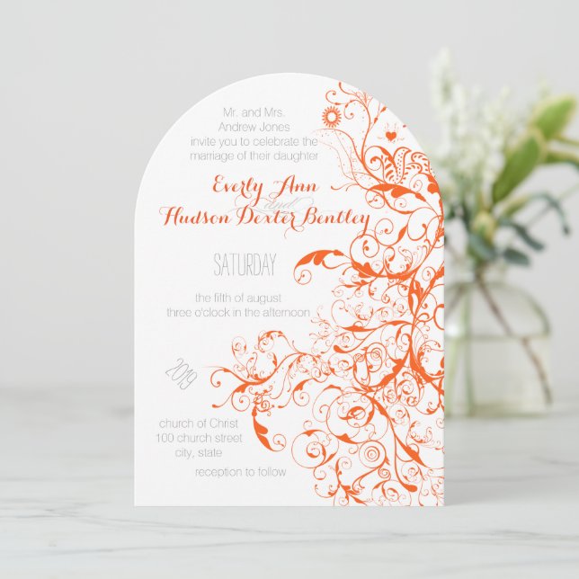 Orangefarbene Korallenvögel und Wirbel Hochzeitsei Einladung (Stehend Vorderseite)