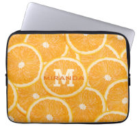 Orangefarbene Laptop-Ärmel für Monogramm