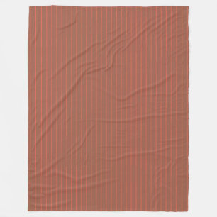Orangefarbene Nadelstreifen Fleecedecke