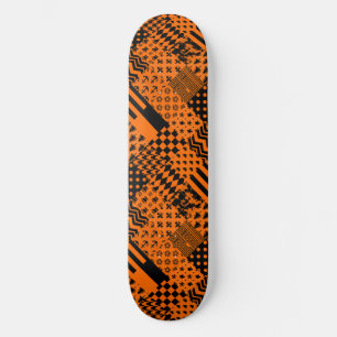 Orangefarbene schwarze gemischte Muster - Designmu Skateboard
