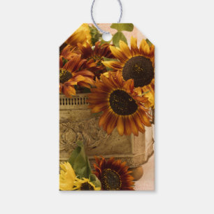 Orangefarbene Sonnenblumen im Körbchen Geschenkanhänger