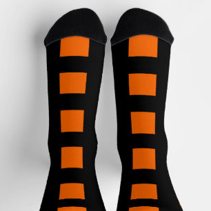 Orangefarbene Streifen Socken