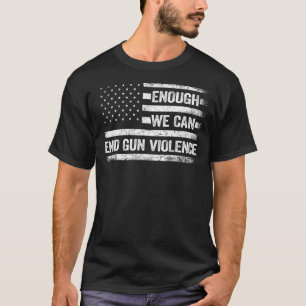 Orangefarbene T-Shirts mit genug Kleid, um die Waf