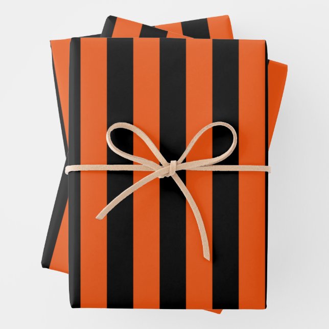 Orangefarbene und schwarze Halloween-Streifen Geschenkpapier Set (Beispiel)