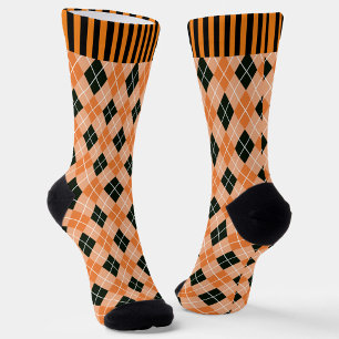Orangefarbene und schwarze Raute mit Streifen Crew Socken
