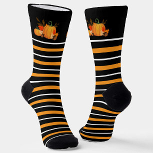 Orangefarbene und weiße Streifen mit Kürbisgewohnh Socken