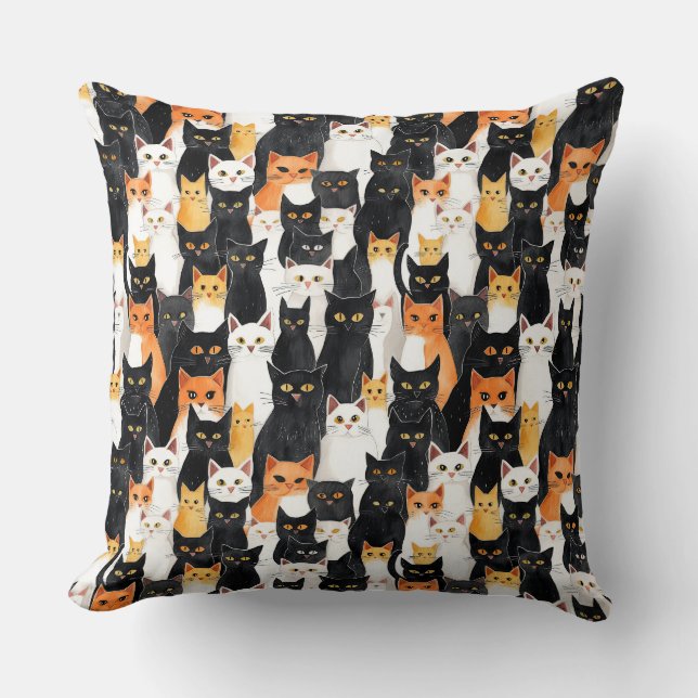 Orangefarbene weiße Katzen Kissen (Vorderseite)