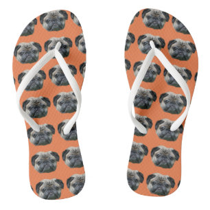 Orangefarbener Mops Flip Flops