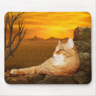 Orangefarbener Tisch in der Sonne Mousepad