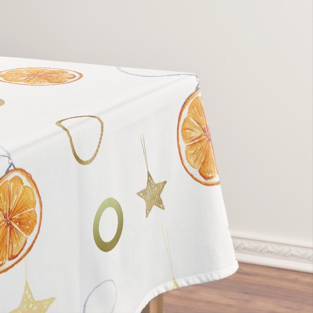 Orangen und Sterne im Wasser auf Beige Tischdecke (Beispiel)