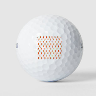 Orangene Katze isoliert auf weißem Tupfenmuster Golfball