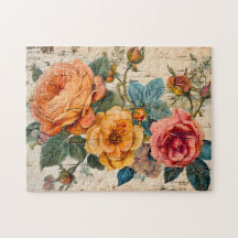Orangene und rosa Rosen auf rustikalem Holz