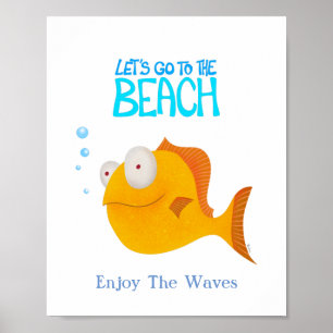 Orangener Fisch. Lass uns an den Strand gehen Poster