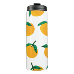 Orangenfrucht mit weißem Hintergrund nahtloses Pat Thermosbecher
