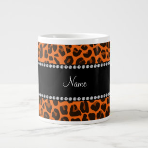 Orangenleopardenmuster mit personalisiertem Namen Jumbo-Tasse