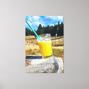 Orangensaft im Freien – Naturwald-Fotografie Leinwanddruck