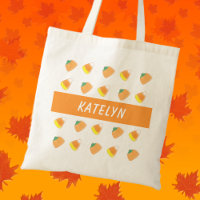 Orangentasche mit klassischem Candy Corn und Pumpk