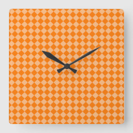 Oranges Diamantmuster mit Schachbrettmuster Quadratische Wanduhr