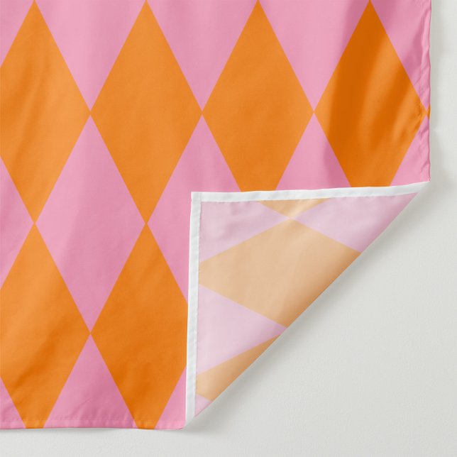 Oranges und rosa Harlekin-Karomuster  Stoff (Von Creator hochgeladen)