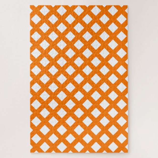 Oranges Weißes Schachbrett-Diamantmuster (Vertikal)