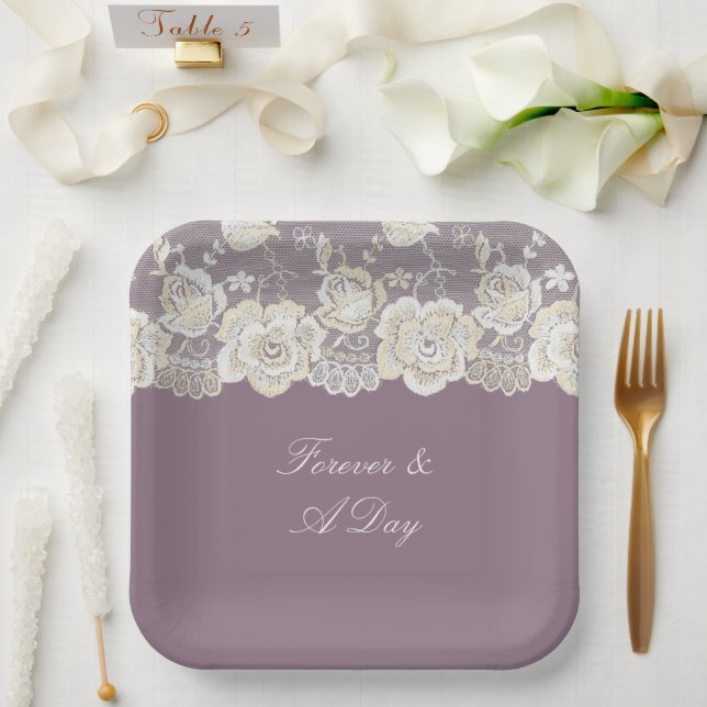 Orchid Lila White Lace Floral Wedding Pappteller (Hochzeit)