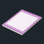 Orchid Lila Zickzack Notizblock<br><div class="desc">Dieses trendige,  mädchenhafte Design zeichnet sich durch eine leuchtende,  farbenfrohe Orchidee aus - lila Zickzack Muster in zwei wechselnden Fuschia-Farbtönen / lila auf weißem Hintergrund. Es hat einen quadratischen,  halbtransparenten Raum,  in dem Sie alle Ihre Noten abspielen können. Es ist ein sehr hübsches,  schicke,  stilvolles Design für sie.</div>