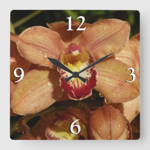Orchideen mit Raindrops Quadratische Wanduhr