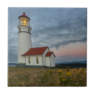 Oregons ältester Leuchtturm im Cape Blanco State Fliese