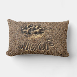 Oreiller à lancer "Woof"