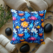 Oreiller de bien-être floral vibrant avec nom pers