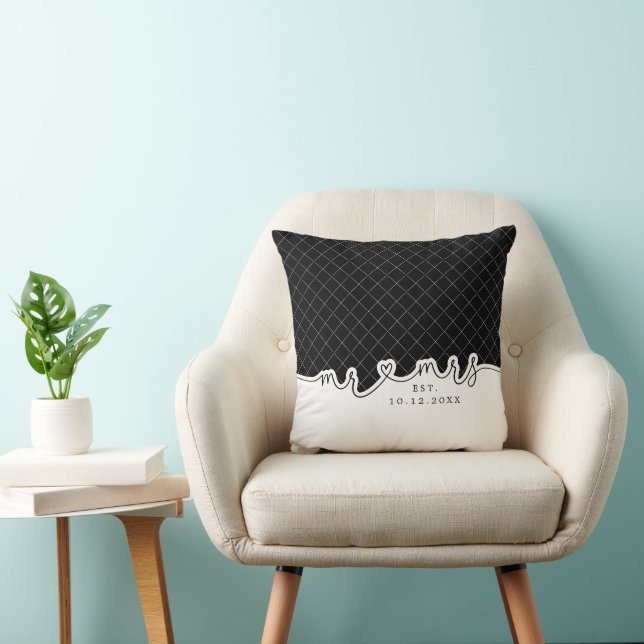 Oreiller de mariage noir et blanc Mr Mrs Heart Scr (Chaise)