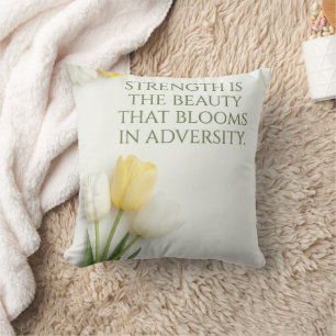 Oreiller décoratif inspirant aux tulipes blanches 