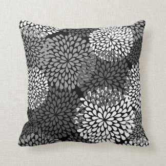 Oreiller floral noir et blanc - Chrysanthème