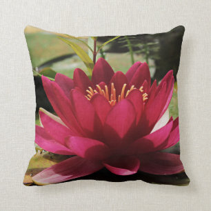 Oreiller jeté floral nénuphar décor asiatique