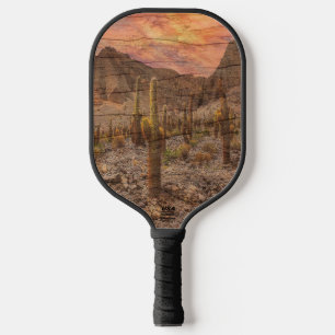 Orgelpfeifenkaktus auf Holzmaserung Sonnenuntergan Pickleball Schläger