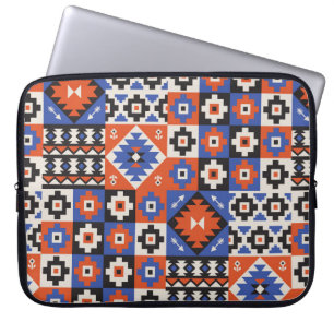 Orientalisches geometrisches nahtloses Muster. Eth Laptopschutzhülle