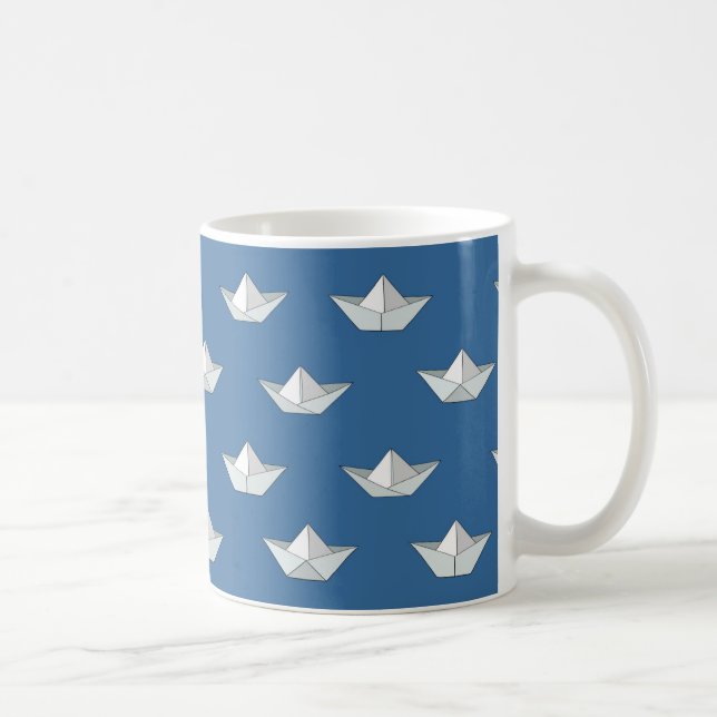 Origami-Boote Auf Dem Wasser Muster Kaffeetasse (Rechts)