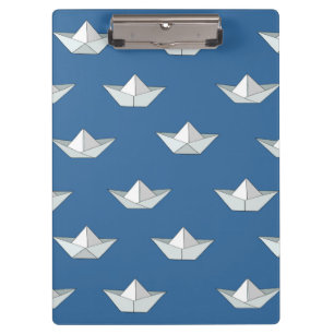Origami Boote auf dem Wasser-Muster Klemmbrett