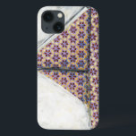 Origami Sailboat auf dem Star Design Paper Case-Mate iPhone Hülle<br><div class="desc">Ein einfaches Origami Segelboot,  das auf schwarz-weißem Hintergrund schwimmt. Das von Chariklia Zarris entworfene Segelboot sieht aus,  als wäre es aus einem Star-Design-Papier im Origami-Stil gefertigt worden. Holen Sie sich noch heute Ihr Exemplar!</div>