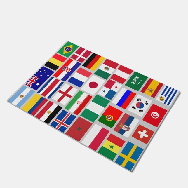 Original FOOTBALL SOCCER TEAM FLAGS SYMBOL 2018 Fußmatte (Schrägansicht)