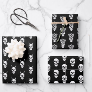 Originales schwarzes Geschenkpapier mit Totenköpfe Set