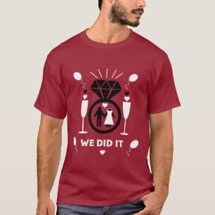 Originelle lustige Verlobungsglückwünsche    T-Shirt