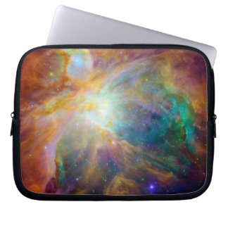 Orions-Nebelfleck (Hubble u. Spitzer Teleskope) Laptopschutzhülle