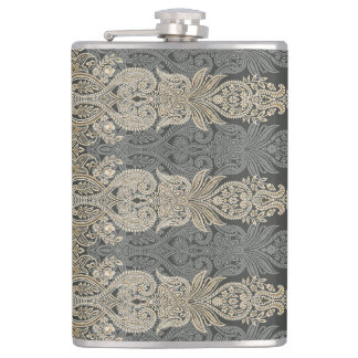 Ornamental Traditional Paisley design Flachmann