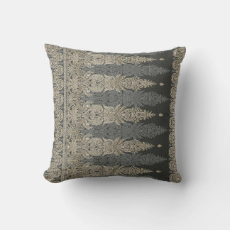 Ornamental Traditional Paisley design Kissen