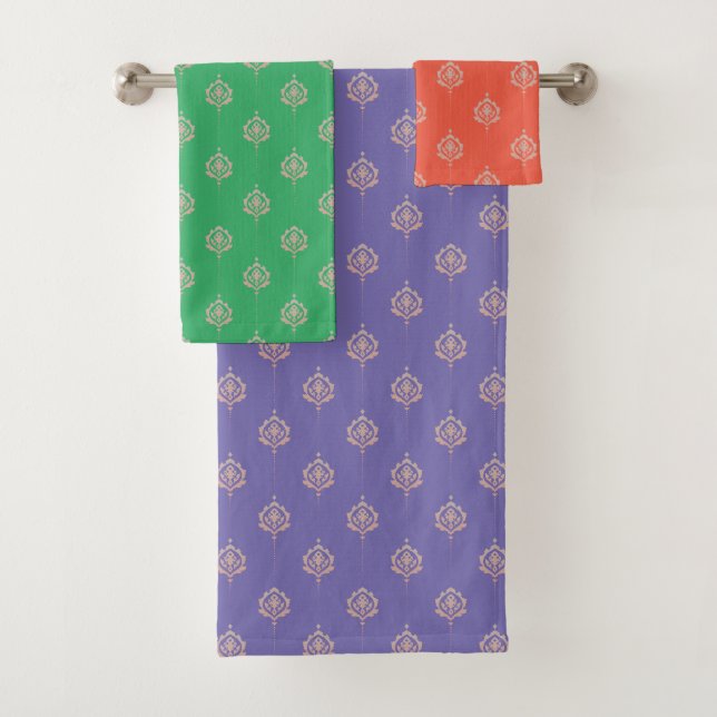 Ornate Damask Pattern in Orange, Purple & Green (En situation)