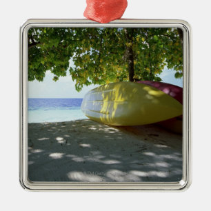 Ornement Carré Argenté Bateau