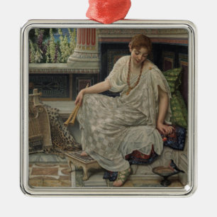 Ornement Carré Argenté Chloe (par Edward Poynter)